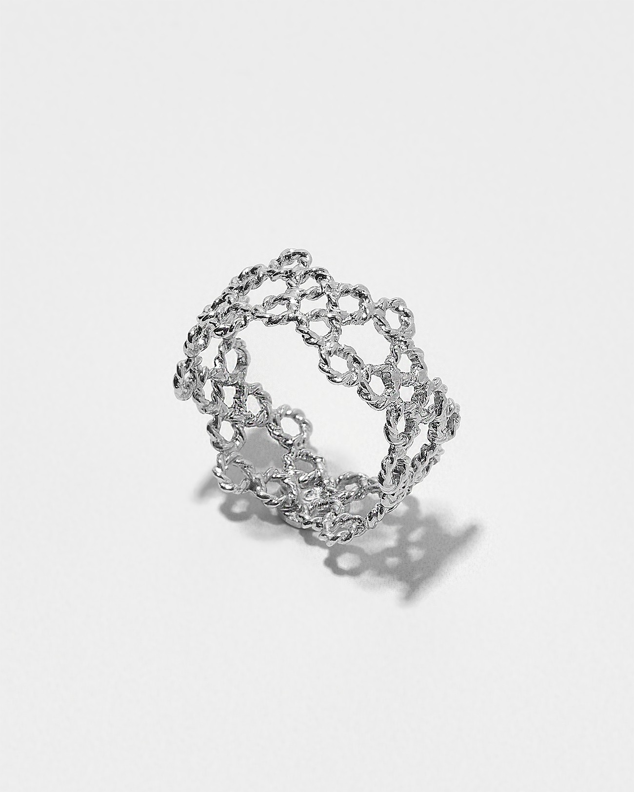 Handmade Dentellier Band Ring