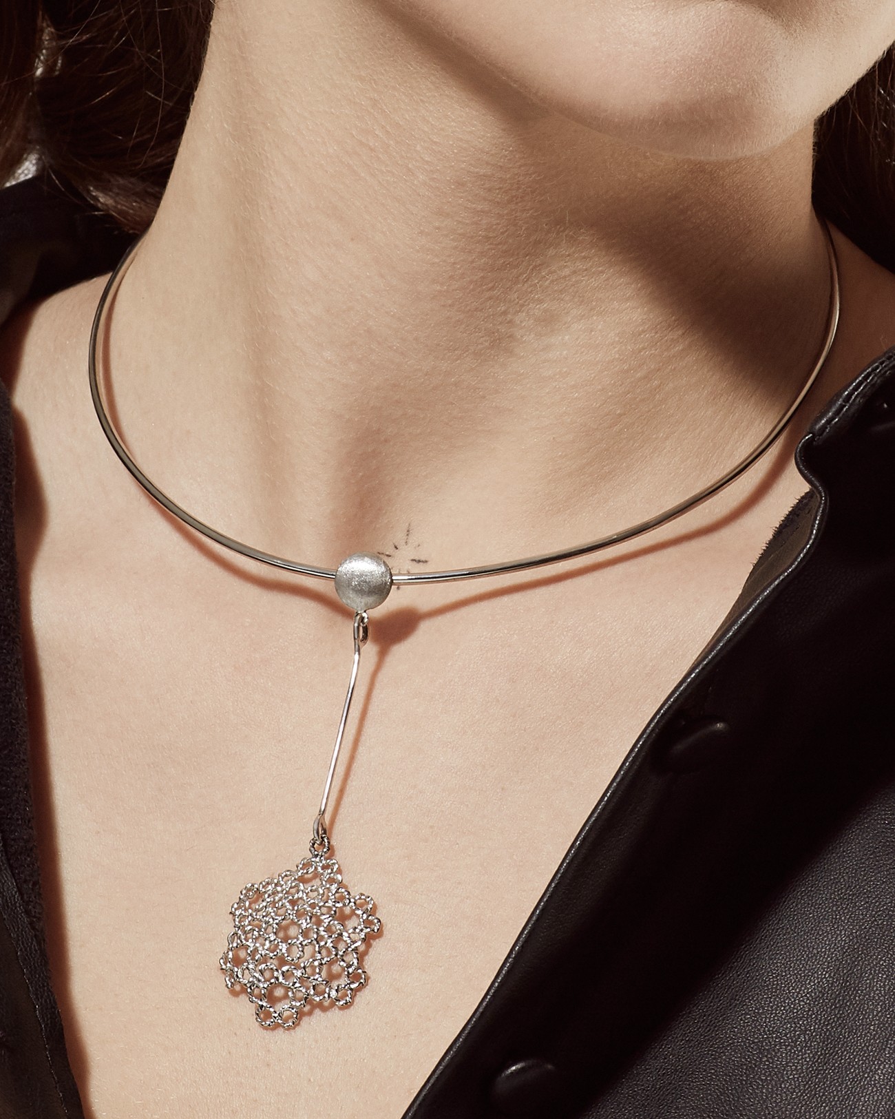 Handmade Dentellier Half Sphere Wire Collar Necklace