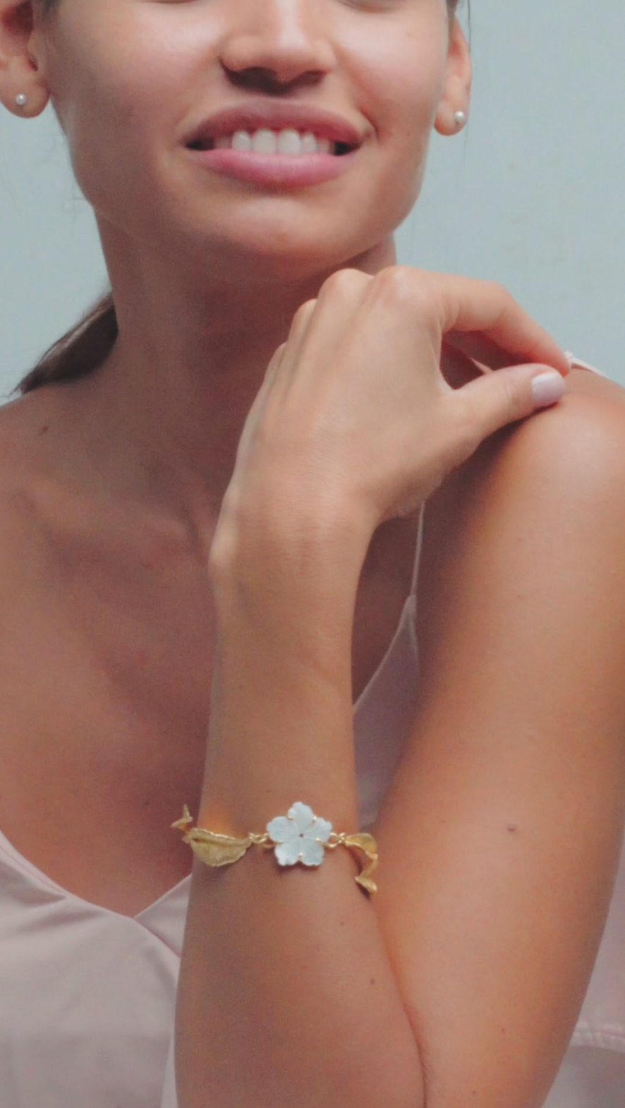 Engraved Mother Of Pearls Flowers & Silver Leaves Bracelet