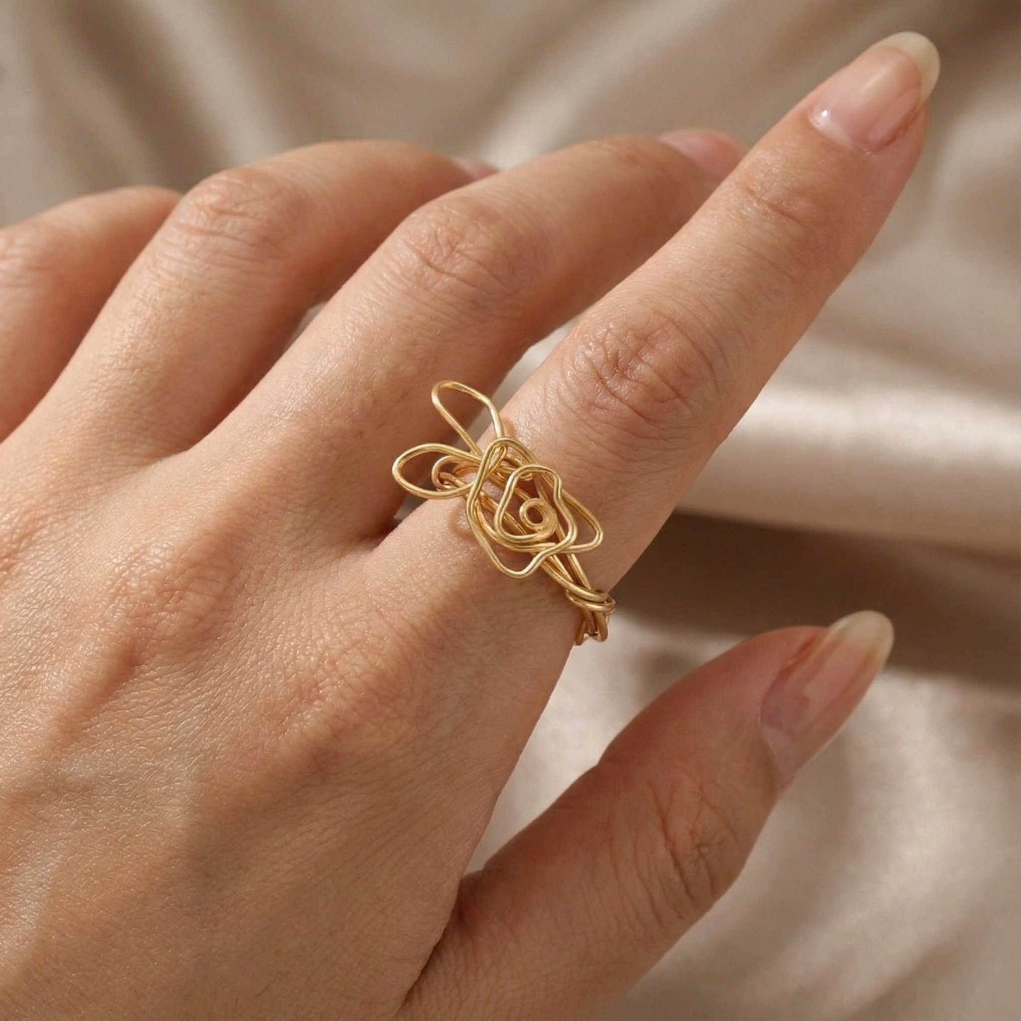 Flowery Collection, Wrapped Wire Flowers & Leaves Ring
