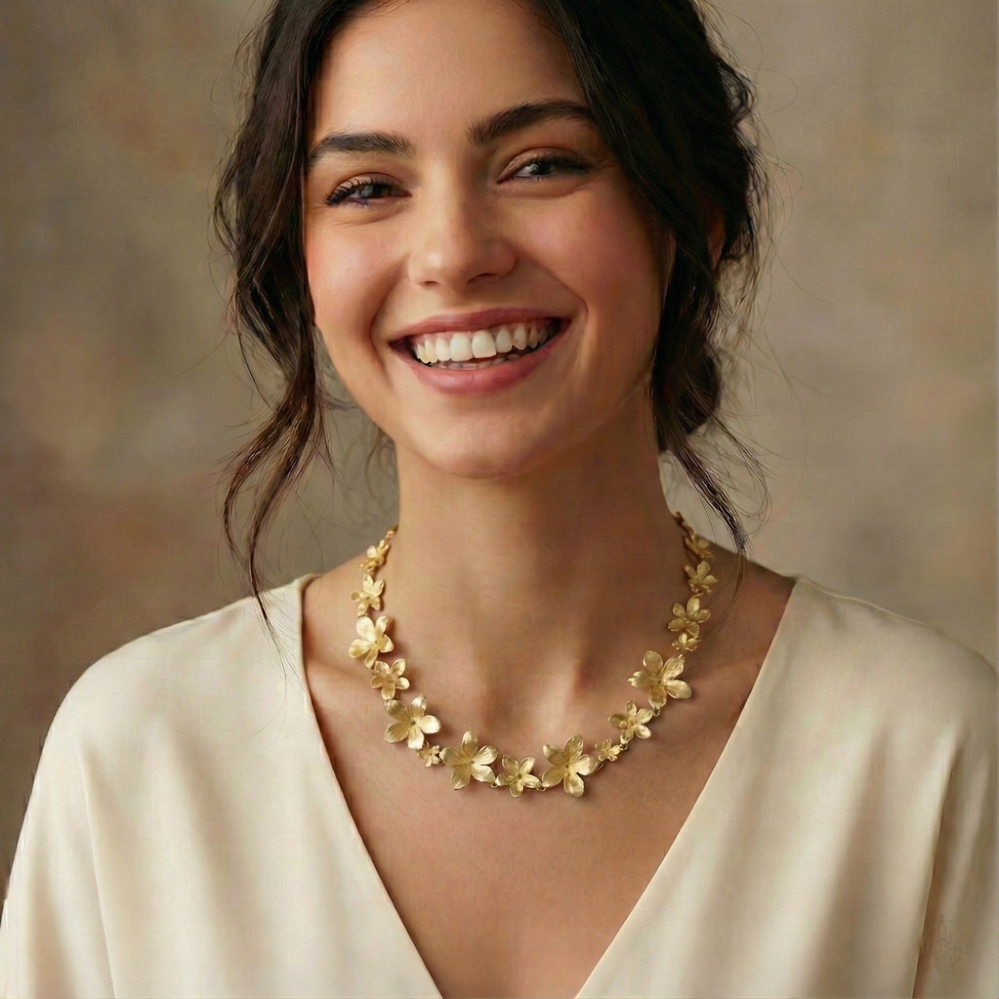 Flowery Collection، Big, Medium & Small Jasmine Flowers Necklace